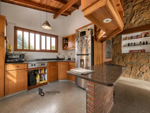 Casa en Venta con 1 cochera