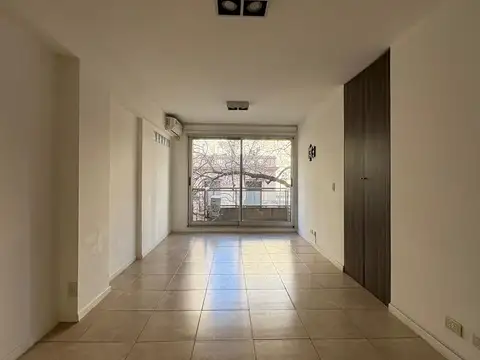 Excelente Monoambiente Al Frente con Balcón - Monroe 2100 - Belgrano