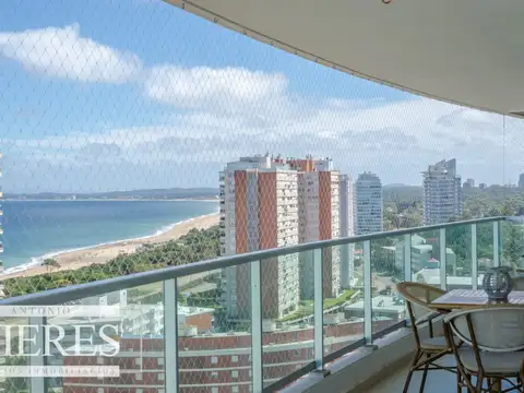 Venta apartamento 3 dormitorios- Playa Mansa