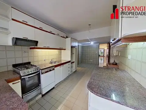 Suipacha 1200