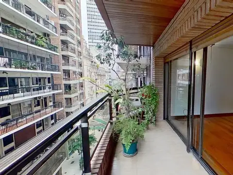 Departamento en Venta con 2 cocheras