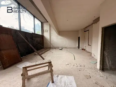 Local en Alquiler en Constitución, $ 2.400.000