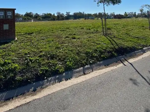 Santa Sofia, Pilar Del Este, Pilar