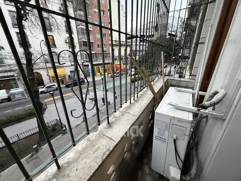 Depto Tipo Casa en Venta 75 años