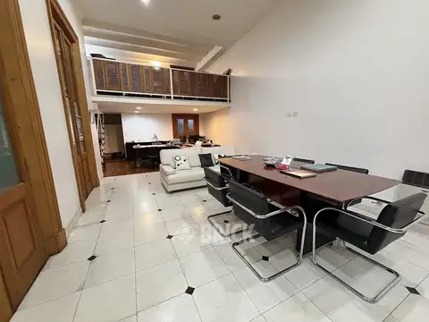 Depto Tipo Casa 4 ambientes con 2 baños