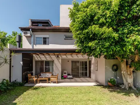 Casa en Venta al Este