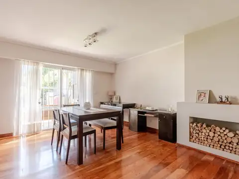 Casa 5 ambientes con 4 baños