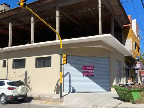 GALPON CON LOCAL EN ESQUINA DE 190MTS