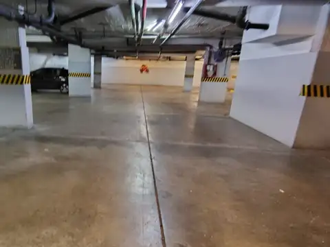 Cochera en Venta Fija