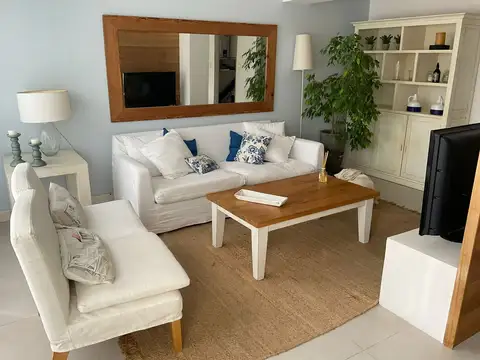 Departamento en Alquiler Temporal en Montoya, USD 2.500