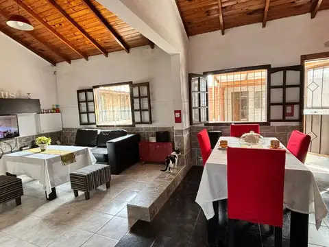 Casa en Venta en Ezpeleta Este, USD 95.000