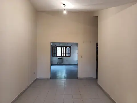 Casa en Alquiler de 3 dormitorios