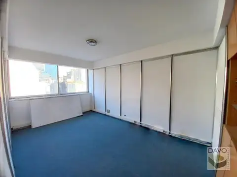 Oficina en Alquiler 40 años