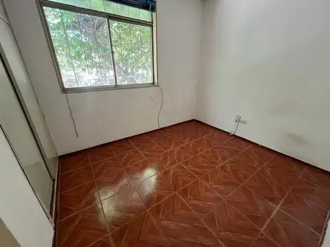 Venta departamento 4 amb B° Cementista Las heras