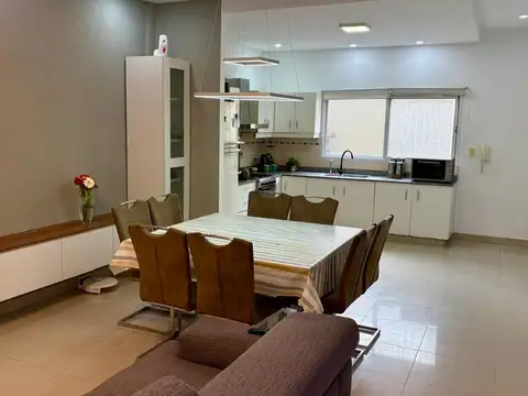Depto Tipo Casa en Venta de 2 dormitorios