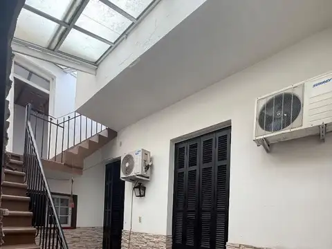 Depto Tipo Casa en Alquiler de 2 dormitorios