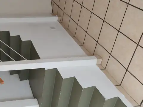 Depto Tipo Casa en Alquiler de 3 dormitorios