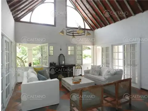 Casa en Alquiler Temporal de 4 dormitorios