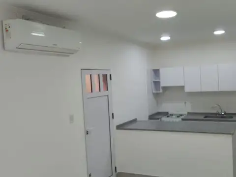 ALQUILER DPTO 2 HABITACIONES IMPECABLE ESTADO PATIO INT $650.000 SIN EXPENSAS NO SE ACEPTAN MASCOTAS