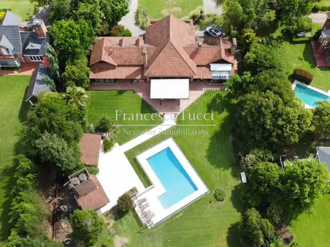 Casa en Venta de 4 dormitorios