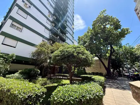 DEPARTAMENTO 4 AMBIENTES COCHERA BALCON