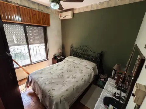 Depto Tipo Casa 4 ambientes con 2 baños