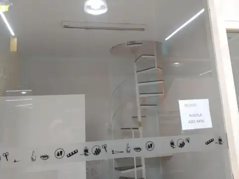 Local 12 de Galeria Acapulco en Avellaneda Centro