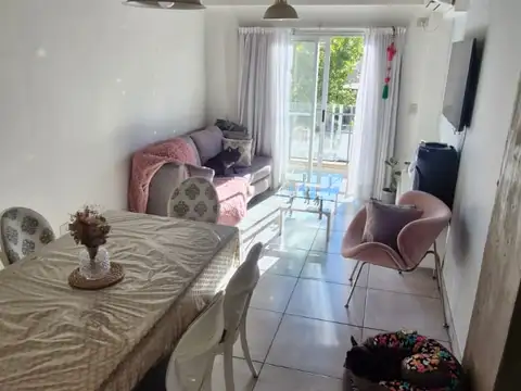 Departamento en Venta con 1 cocheras