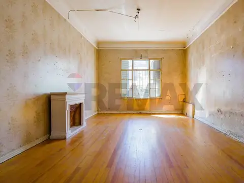 Depto Tipo Casa en Venta de 5 ambientes