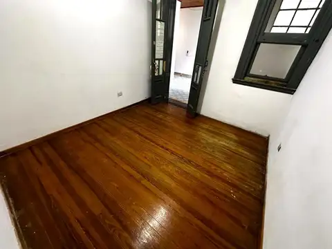 Oficina en Alquiler 50 años