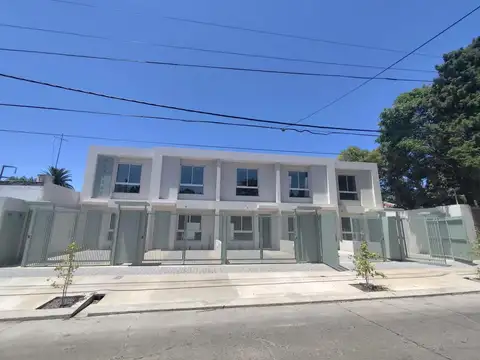 Venta duplex de 3 ambientes Apto credito