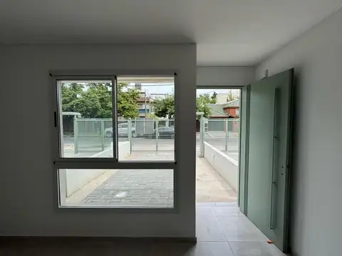 Depto Tipo Casa en Venta con 1 cocheras