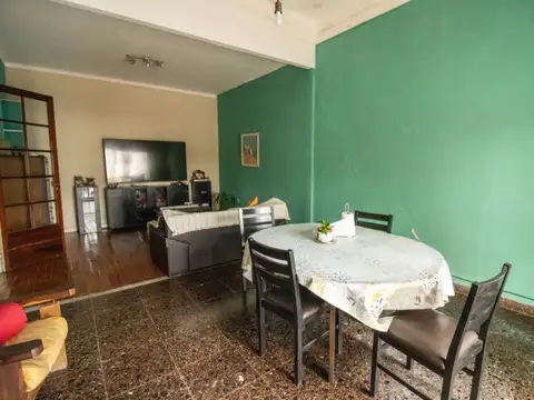 Depto Tipo Casa en Venta de 4 ambientes
