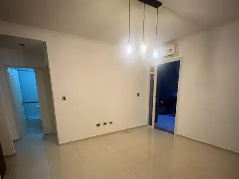 DEPARTAMENTO CON PATIO
