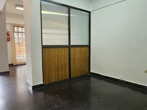 Oficina en Alquiler en Villa del Parque, $ 550.000