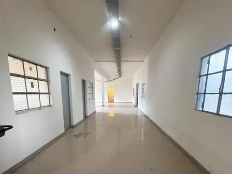 Galpon en Alquiler en Villa Dominico, $ 15.000.000