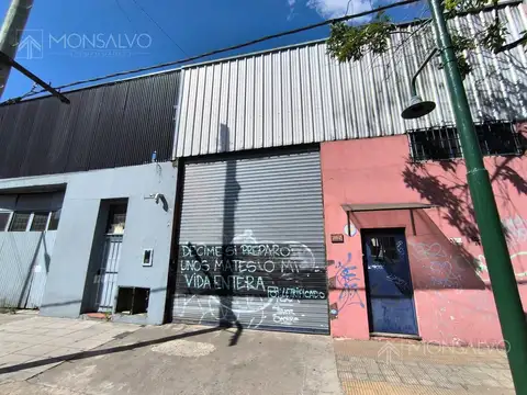 Galpón en Villa Adelina