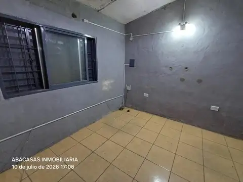 GALPON EN ALQUILER EN GRANADERO BAIGORRIA, OPORTUNIDAD!