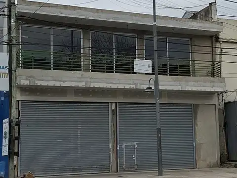 EXCELENTE LOCAL A ESTRENAR
