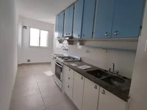 Departamento en Alquiler con 1 cocheras