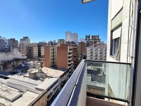 Departamento en Alquiler en Alberdi, $ 800.000