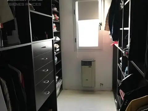 Casa 4 ambientes en una planta con pileta en venta - APTA CREDITO - Fincas de Iraola 2