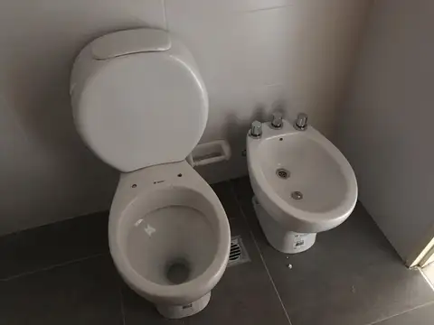 Departamento en Venta en Republica De La Sexta, USD 75.000