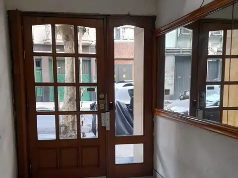 Colombres 1000, Piso 2