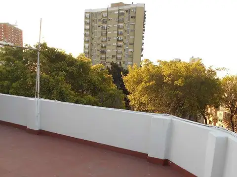 Dr S Segurola 100, Piso 2