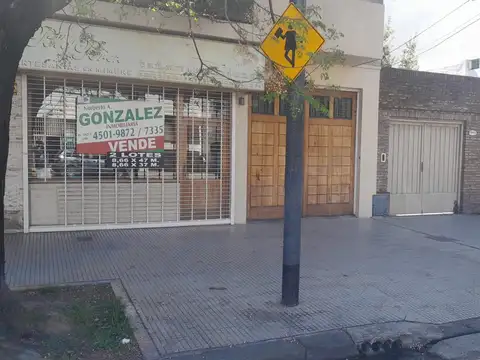 2 lotes con demolicion 8,66 x 47 mts y el otro 8,66 x 37 mts      (VENTA JUNTOS O POR SEPARADO )