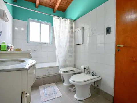 Depto Tipo Casa en Venta con 1 cocheras