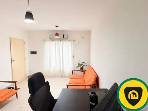 Oficina en Venta con 3 cocheras