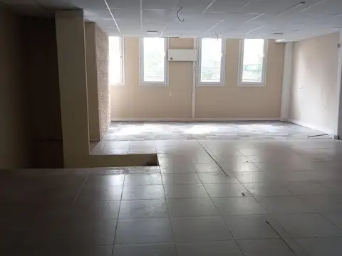 Galpon en Alquiler en Almagro, $ 12.000.000