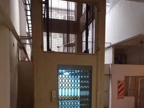 Galpon en Alquiler en Almagro, $ 12.000.000